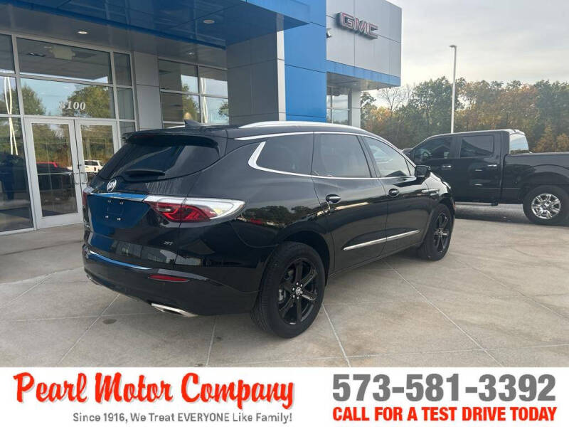 2024 Buick Enclave Essence