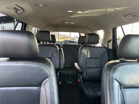 2019 Chevrolet Traverse LT Cloth