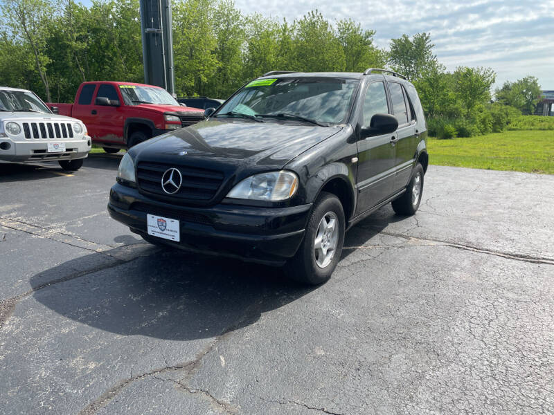 2000 Mercedes-Benz M-Class for sale at US 30 Motors in Crown Point IN