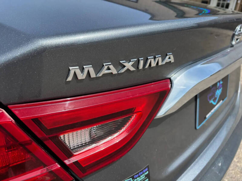 2017 Nissan Maxima