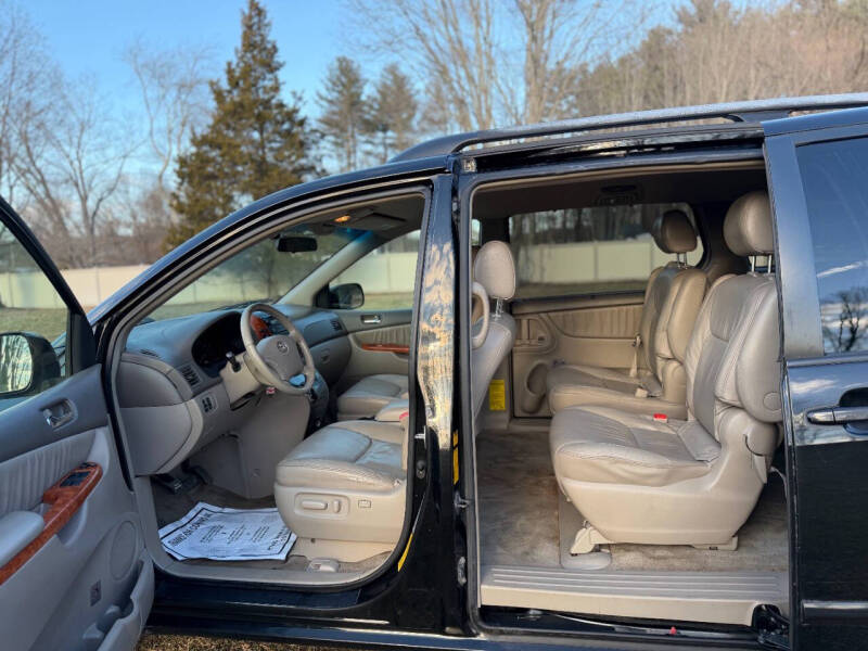 2008 Toyota Sienna XLE