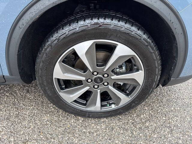 2024 Ford Escape Platinum