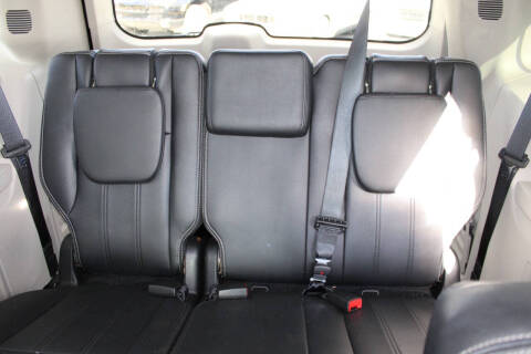 2016 Chrysler Town and Country Touring