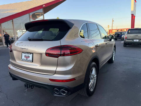 2015 Porsche Cayenne S
