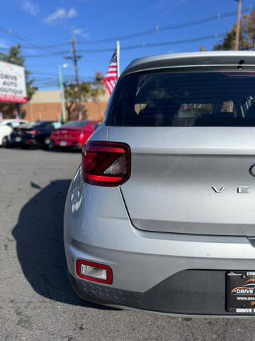 2021 Hyundai Venue SE