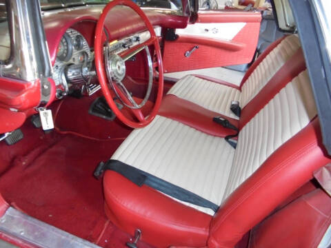 1957 Ford Thunderbird