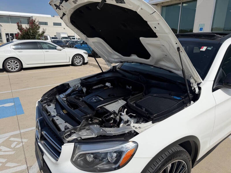 2019 Mercedes-Benz GLC GLC 300