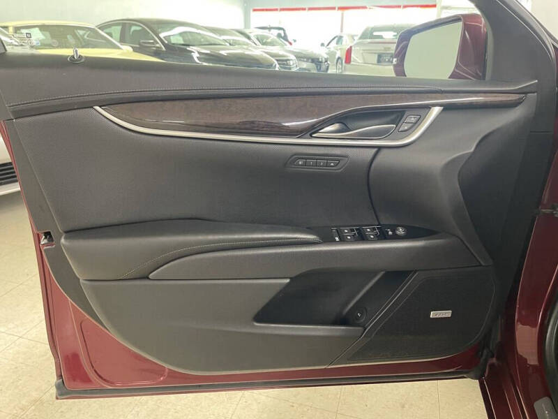 2017 Cadillac XTS Luxury