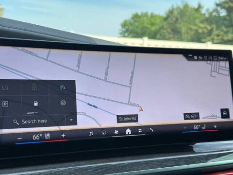 2023 BMW 7 Series 740i