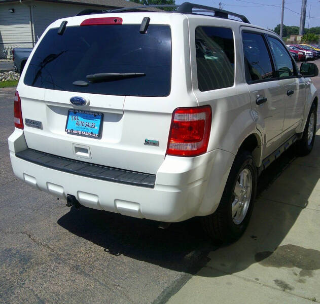 2011 Ford Escape XLT