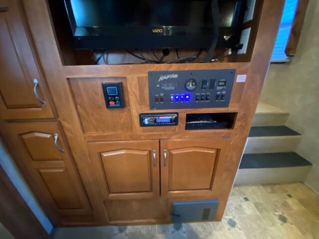 2010 Keystone RV Raptor