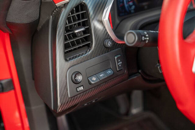 2015 Chevrolet Corvette 17