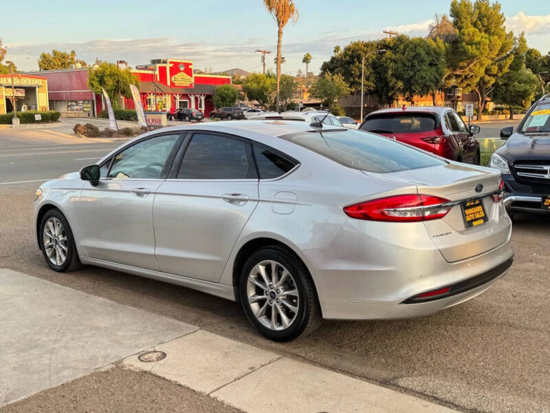 2017 Ford Fusion SE