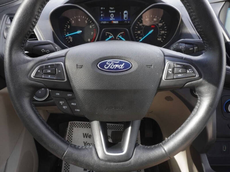 2019 Ford Escape SEL