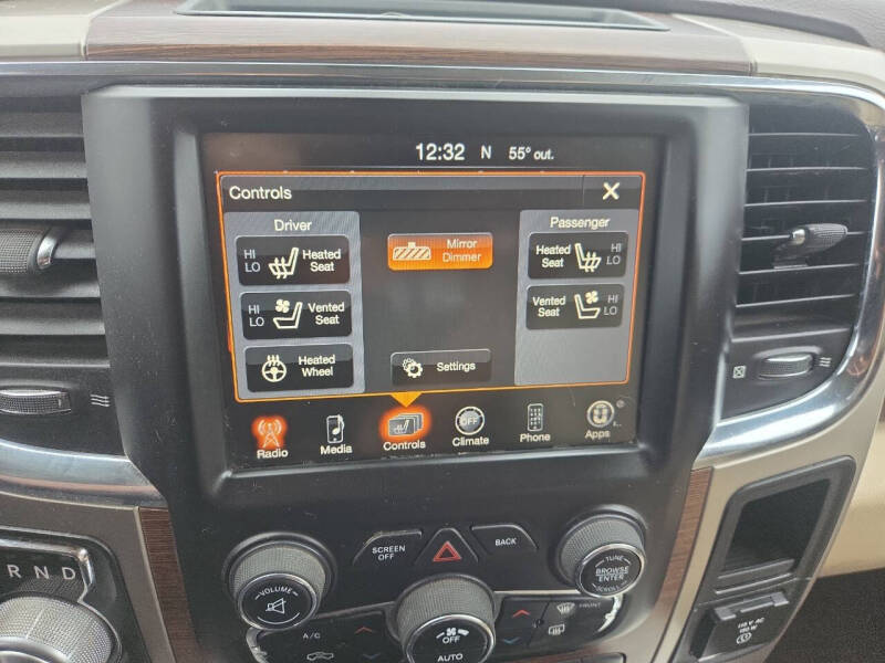 2015 RAM 1500 Laramie