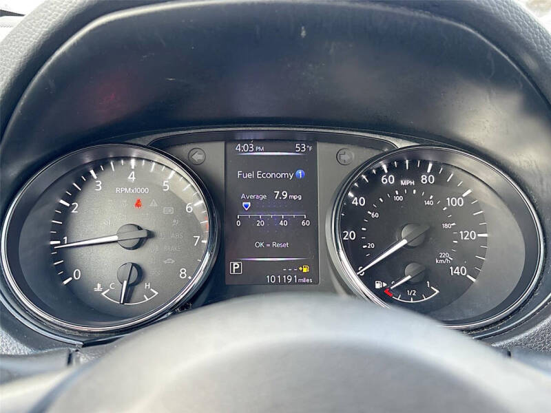 2017 Nissan Rogue Sport SL