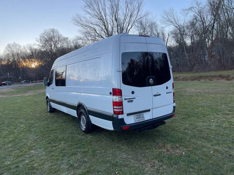 2011 Freightliner Sprinter 2500