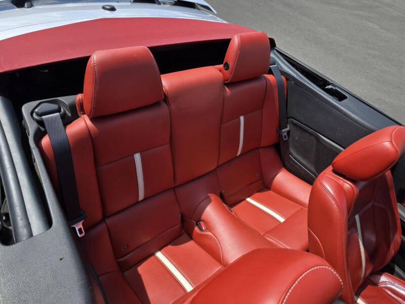 2011 Ford Mustang GT Premium
