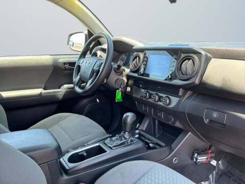2020 Toyota Tacoma SR