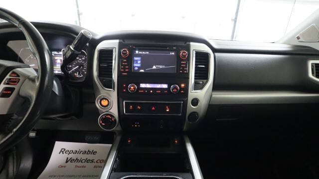 2017 Nissan Titan