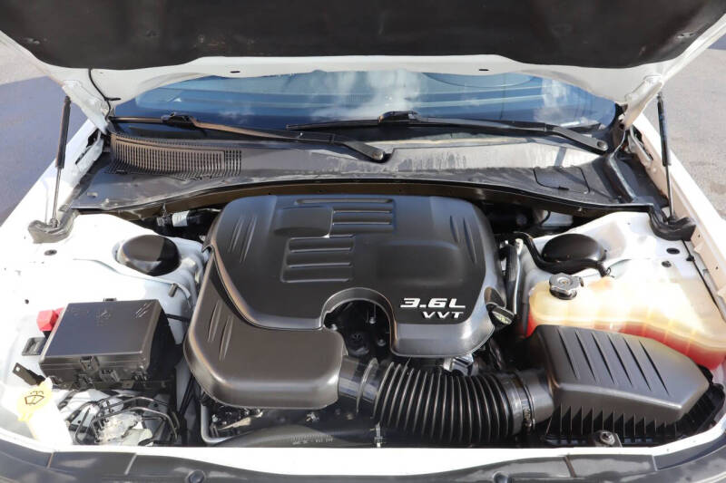 2021 Chrysler 300 S V6