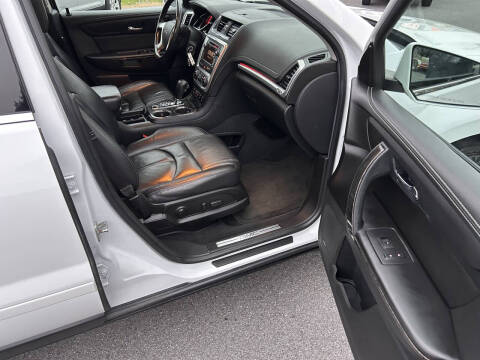 2016 GMC Acadia SLT-1