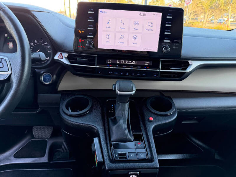 2023 Toyota Sienna