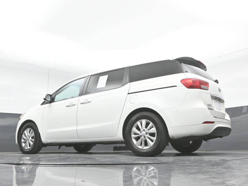 2017 Kia Sedona LX