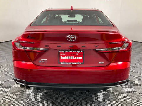 2025 Toyota Camry SE