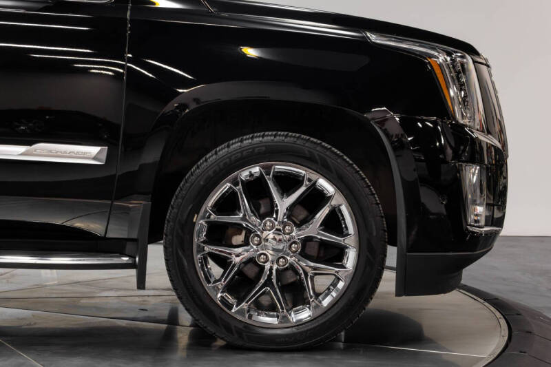 2020 Cadillac Escalade Luxury