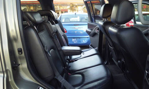 2006 Nissan Pathfinder LE