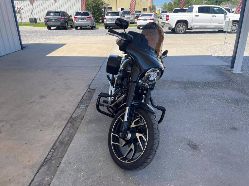 Dickerson Auto Sales Car Dealer in Lafayette, LA