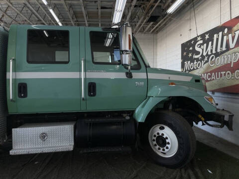 2004 International WorkStar 7400