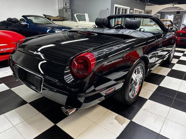 2005 Ford Thunderbird Deluxe