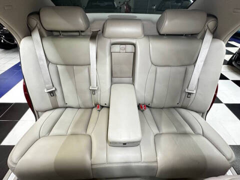 2011 Cadillac DTS Premium Collection