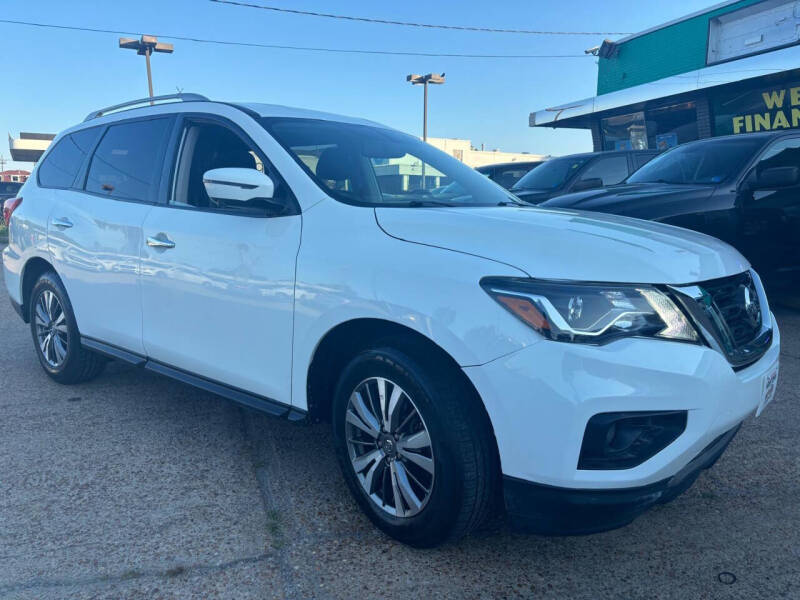 2020 Nissan Pathfinder SL