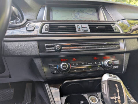 2014 BMW 5 Series 528i
