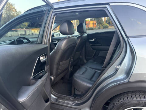 2018 Kia Niro Touring