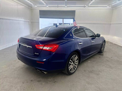 2015 Maserati Ghibli