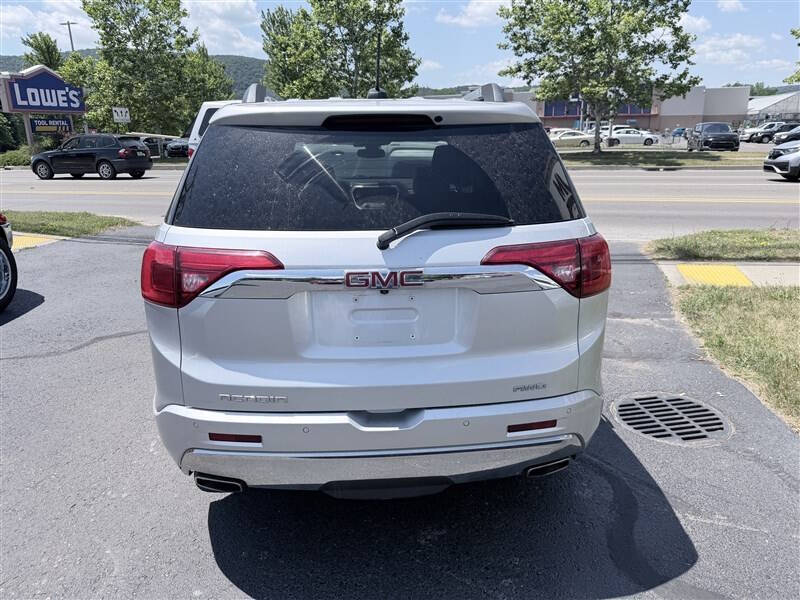 2019 GMC Acadia Denali