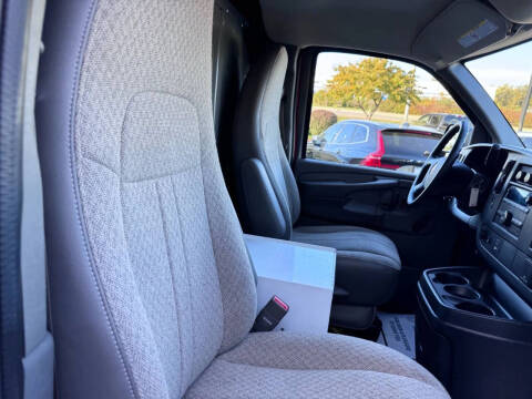 2015 GMC Savana 3500