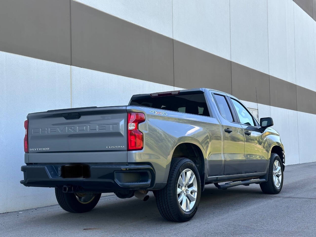 2020 Chevrolet Silverado 1500 for sale at Phoenix Motor Co in Romulus, MI