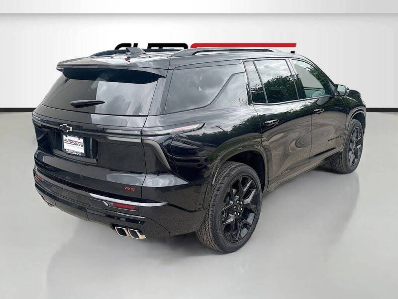 2024 Chevrolet Traverse RS