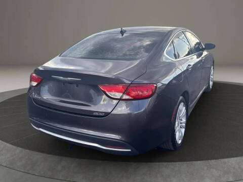 2015 Chrysler 200 Limited