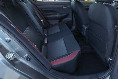 2025 Nissan Versa SR