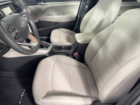 2019 Hyundai Elantra