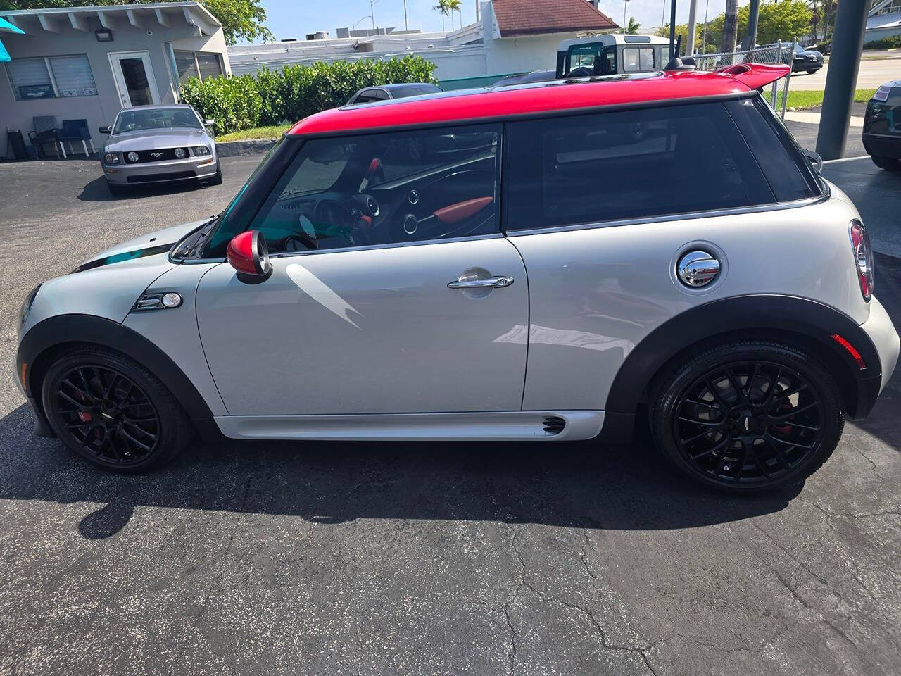 2012 MINI Cooper Hardtop 9