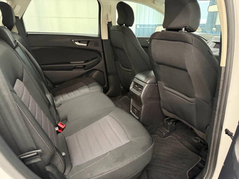 2018 Ford Edge SE