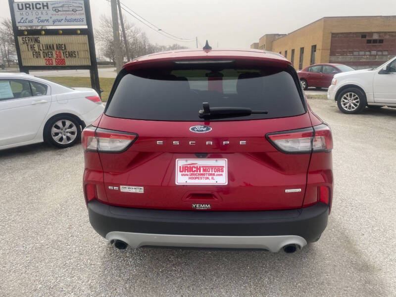 2020 Ford Escape SE