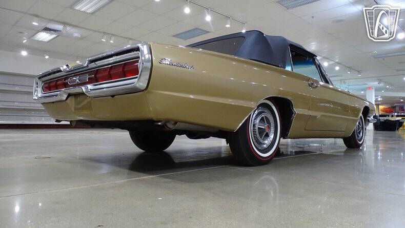 1966 Ford Thunderbird